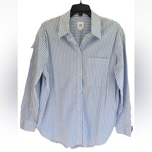 GAP Maternity Button Down Shirt Size S Stripes Pattern